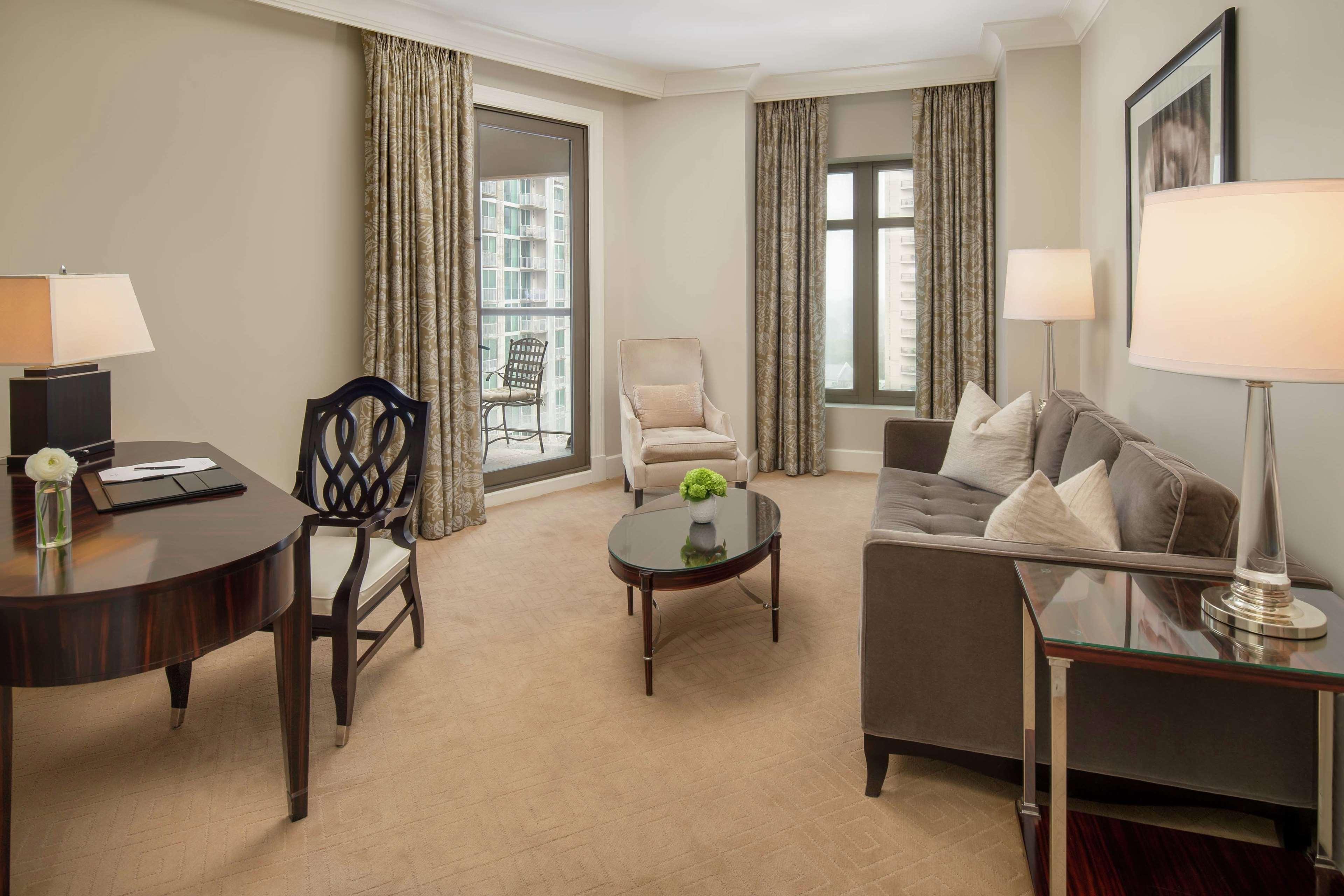 Hotel Waldorf Astoria Atlanta Buckhead Pokoj fotografie